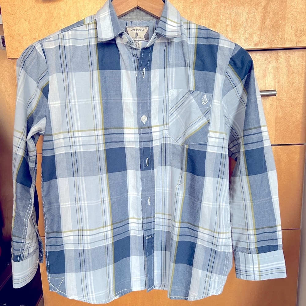 Boys button up plaid shirt